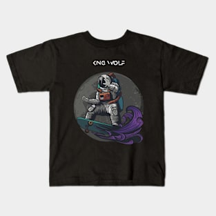 Astronaut Skateboarding T-shirt By KingWolf T-shirt Kids T-Shirt